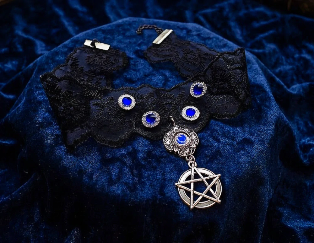 Náhrdelník Pentagram 